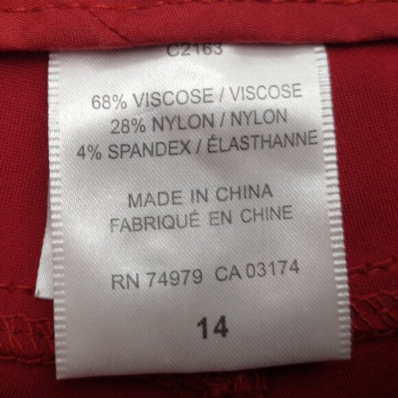Santana Ladies Size 14 Red Straight Leg Button & Zipper Closure Pants - Picture 4 of 13